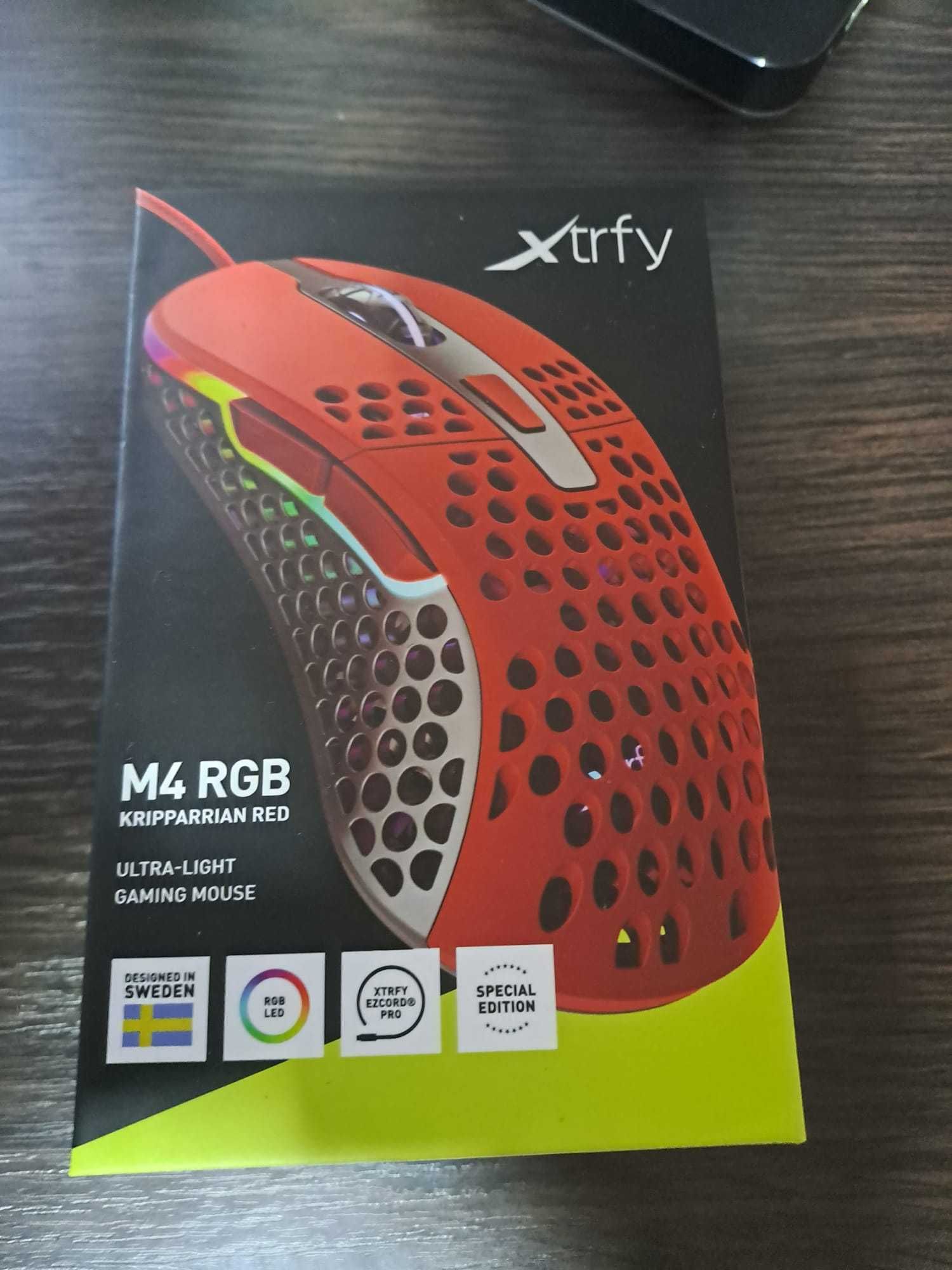 Mouse gaming Xtrfy m4  Kripparrian Red Edition