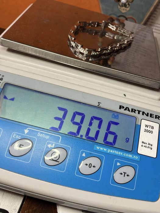 Bratara aur alb cu diamante 3.75ct