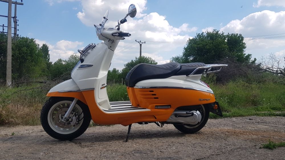 Peugeot Django 125 13cp 16 cat B