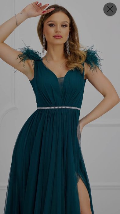 Rochie lungă de ocazie impecabilă