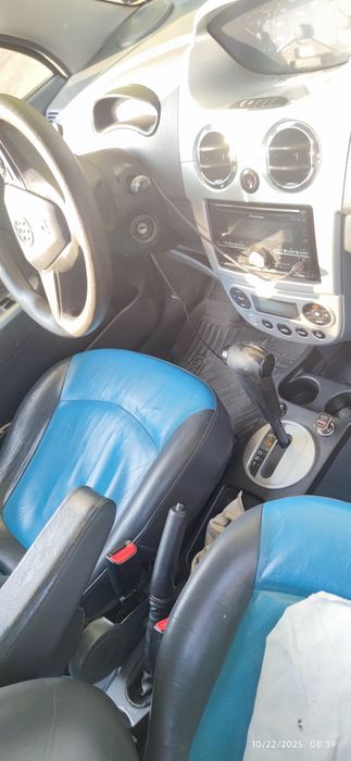 Matiz sotiladi korea model 2009