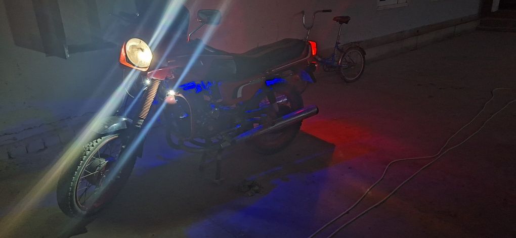 Matatsikil Jawa 350