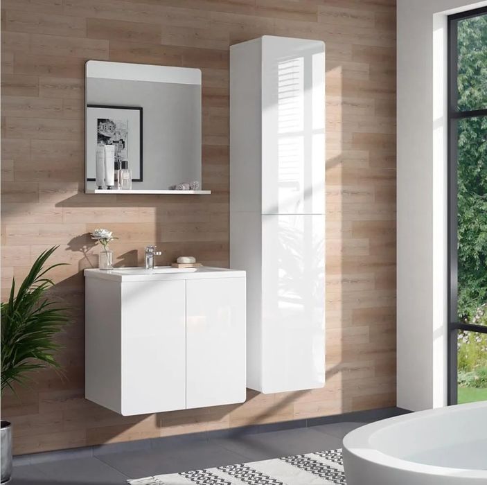 Висока шкаф бял гланц Vicco