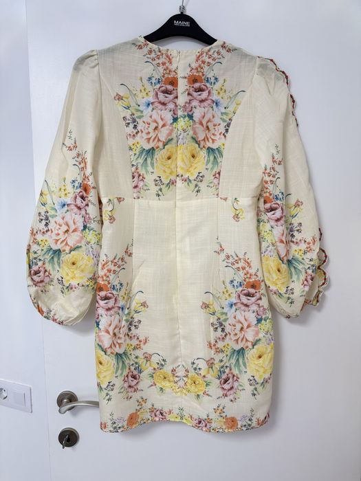 Rochie de zi cu flori, crem