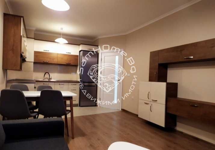Дава се под наем Двустаен апартамент в Варна, Левски - 60 кв.м за 400 € - Снимка #2