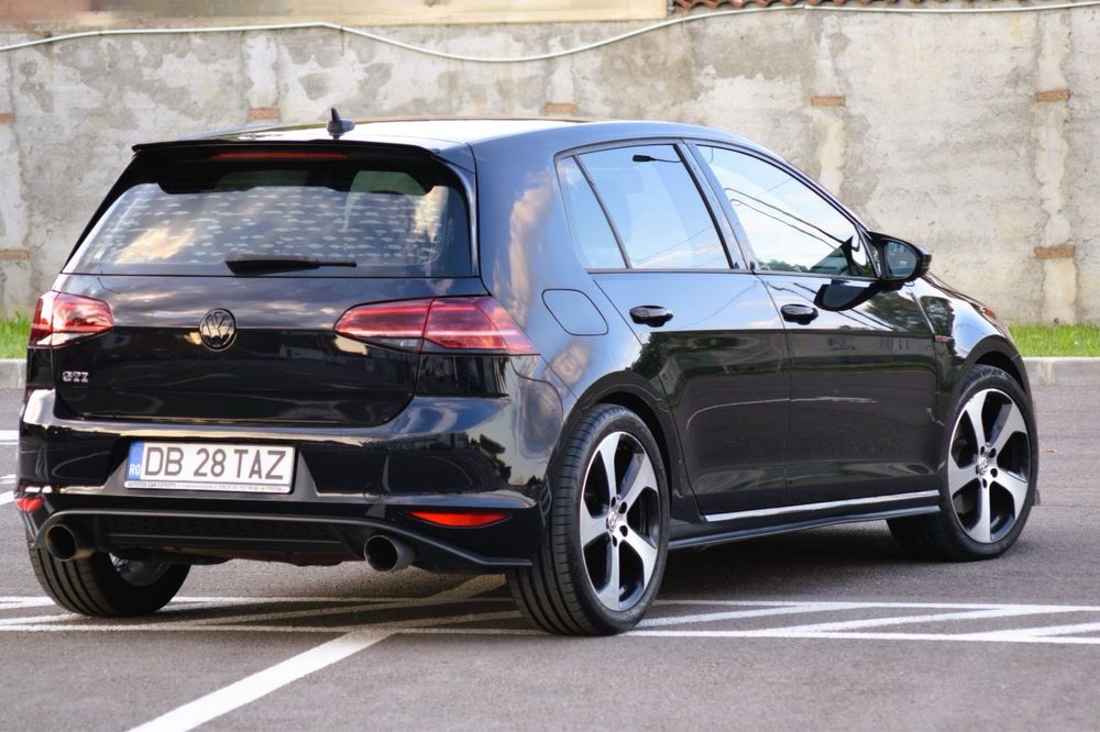 Volkswagen Golf 7 GTI , 78.000 km , 2016 , stage 1 , proprietar.
