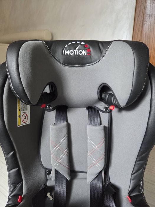 MONI Motion Столче за кола