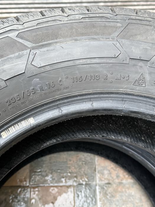 Continental 235 65 R16C Dot 2022