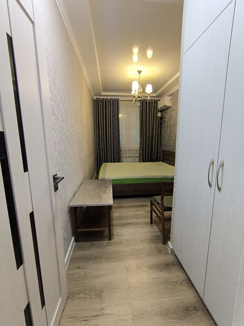 Продам 2 комнатную,Чиланзар 3,Новза метро