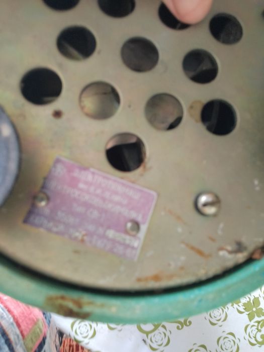 Продается соковыжималка