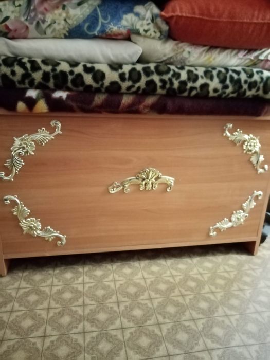 Продам сундук хорошом состояние