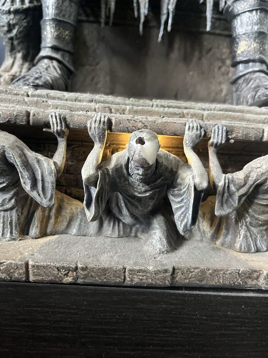 Yhorm 1/12 статуя Dark Souls 3