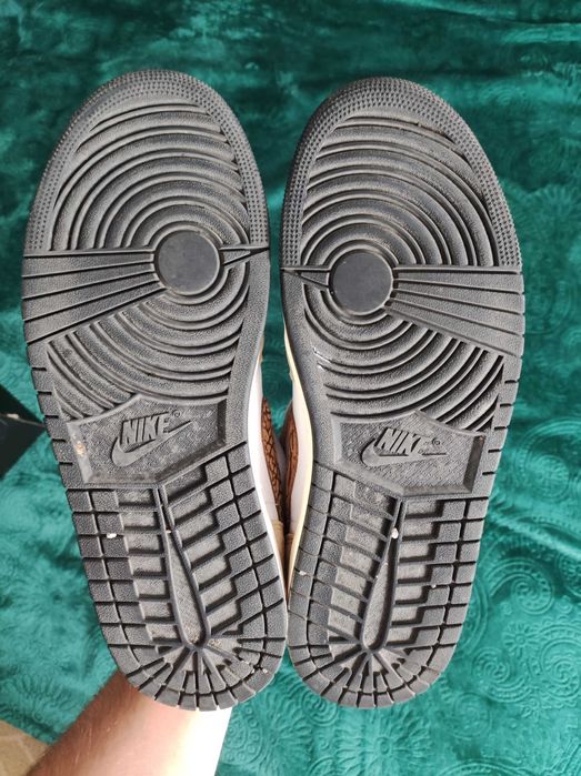 Jordan 1 low SE elephant