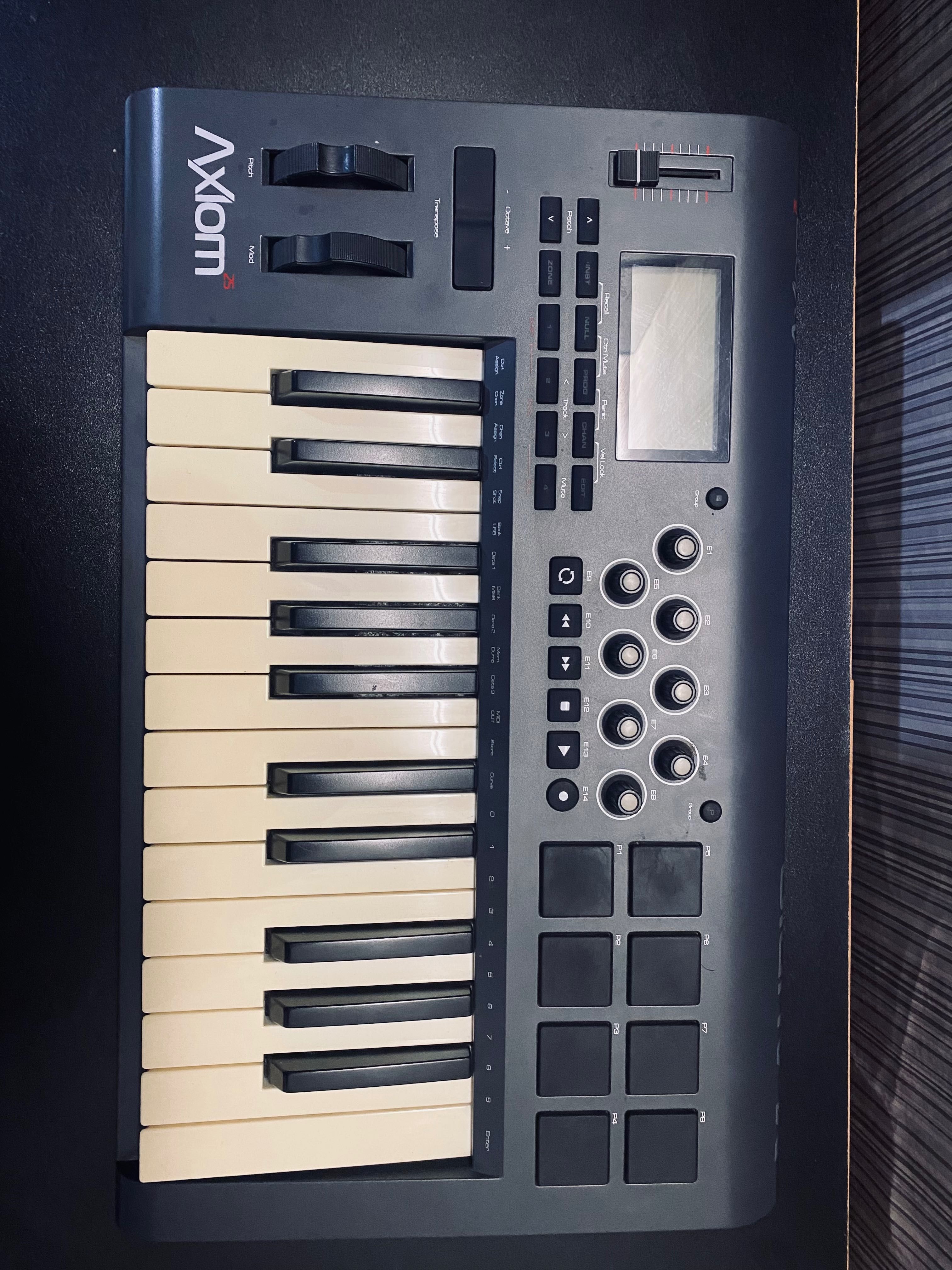 Axiomi M audio 25 клавиша