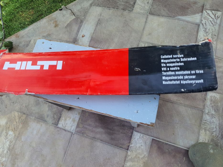 Vând diferite  scule  hilti