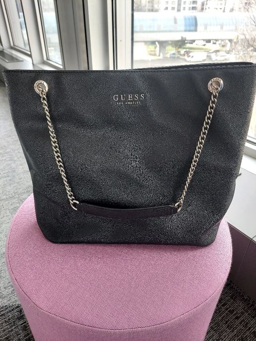 Дамска чанта Guess