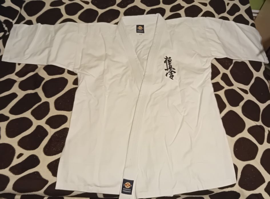 Kimono Kyokushinkai 170cm