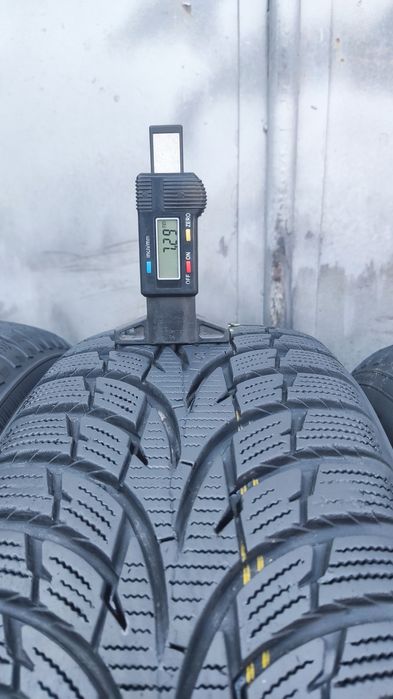 4бр. зимни гуми 185/65/15 Nokian WR
dot21 
7.2mm
Много добро състояние
