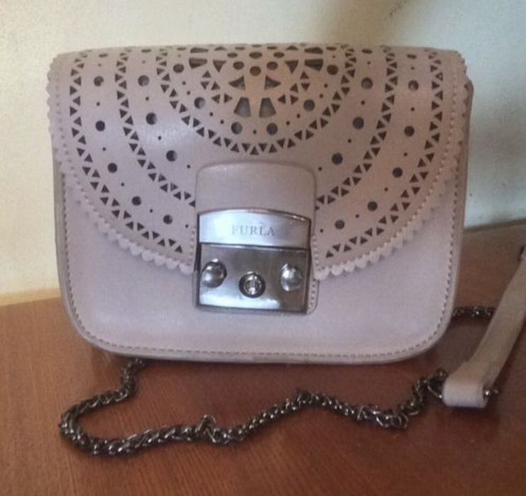 Продам новую сумочку не дорого 4 тыс