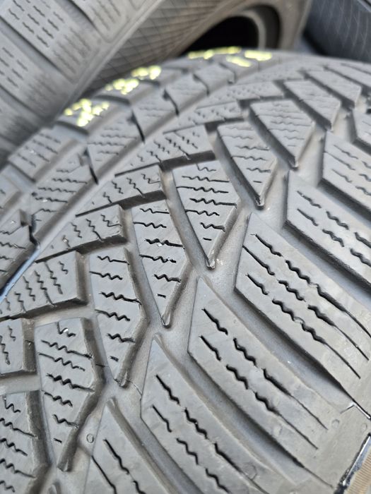 Anvelope iarna 235 55 18