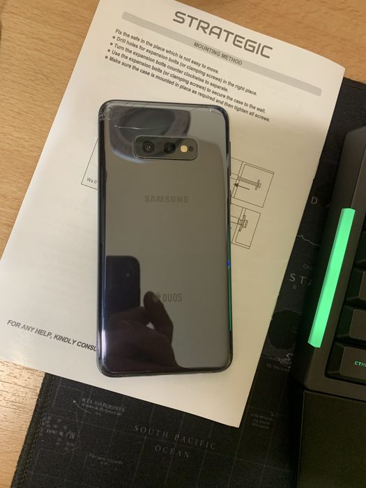 Samsung Galaxy S10e, 128gb, 6gb ram, stare perfecta de functionare