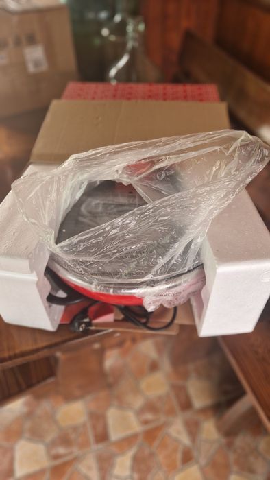 Hot pot cu placa de gratar Klarstein