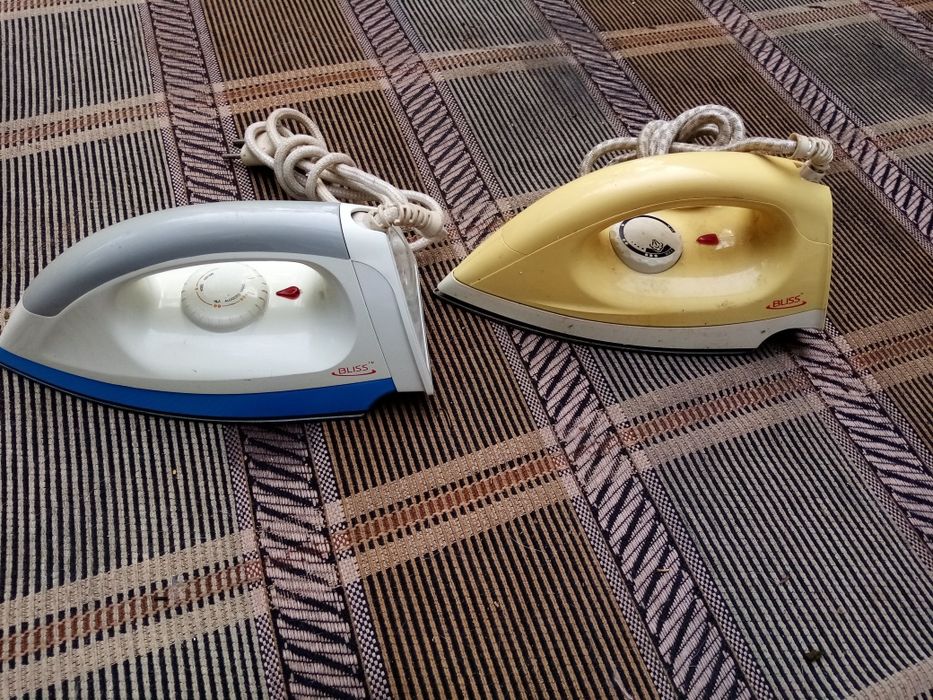 Продам утюги рабочие