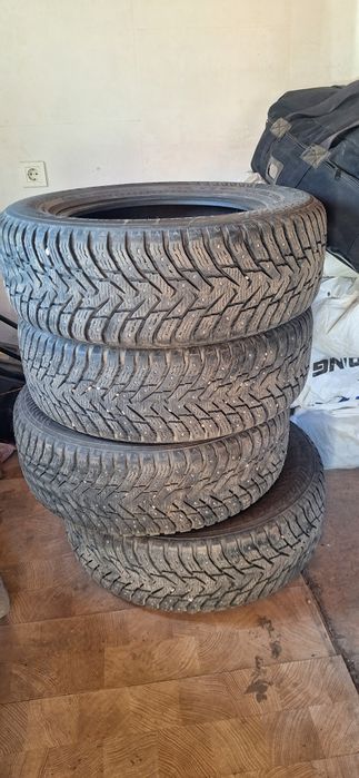 Продам срочно резину