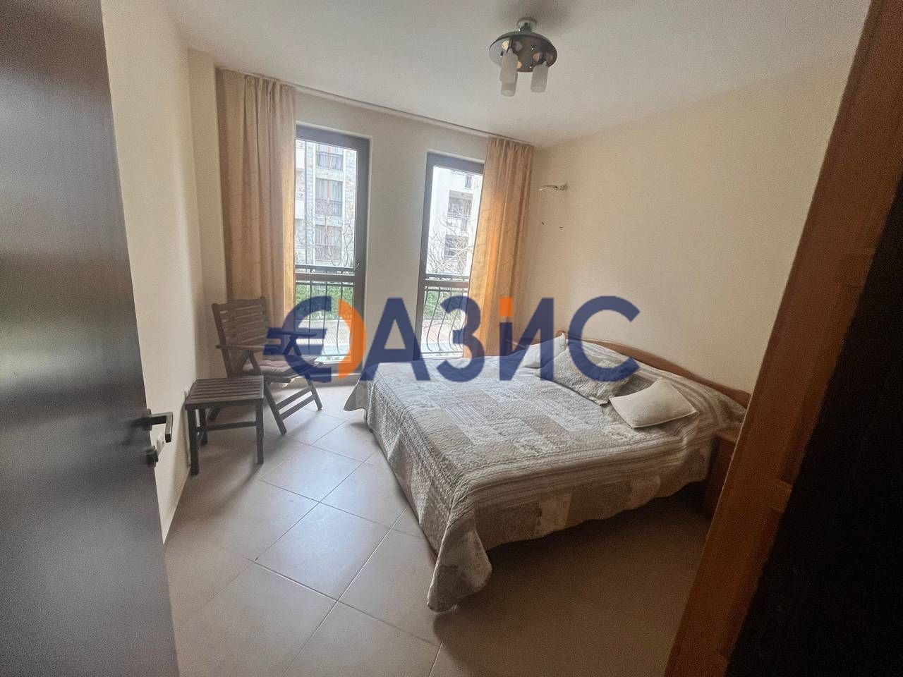 Продава се Двустаен апартамент в к.к. Слънчев бряг - 55 кв.м за 1655 €/кв.м - Снимка #6