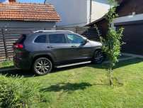 Jeep Cherokee Fabricatie USA / Stare impecabila / Distributie noua