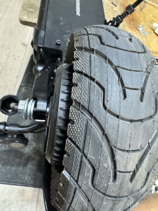 Reparatii Trotinete si Acumulatori Li ion Trotinete Kukirin