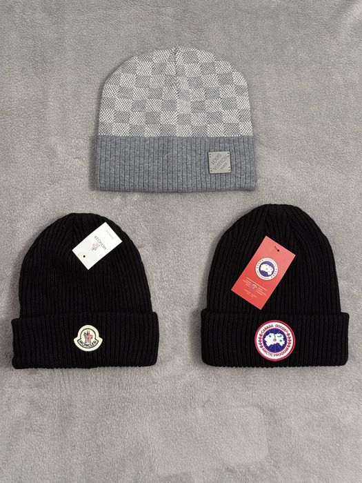 Caciuli Canada goose/Moncler/LV