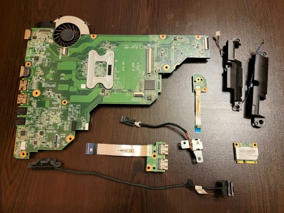 Части за HP Compaq Presario CQ58-150SU