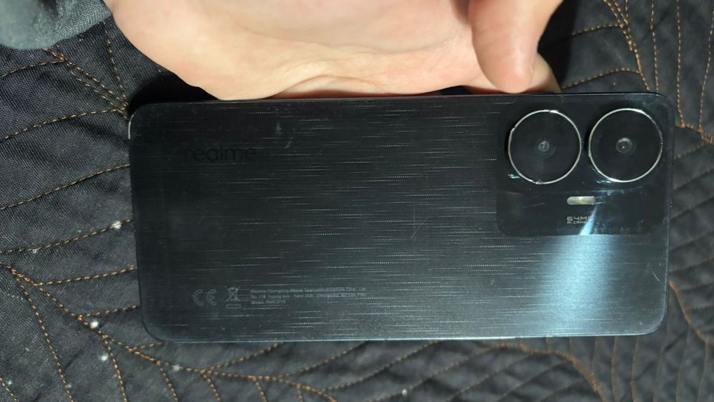 Realme C55 // 256гб / 8гб оперативки