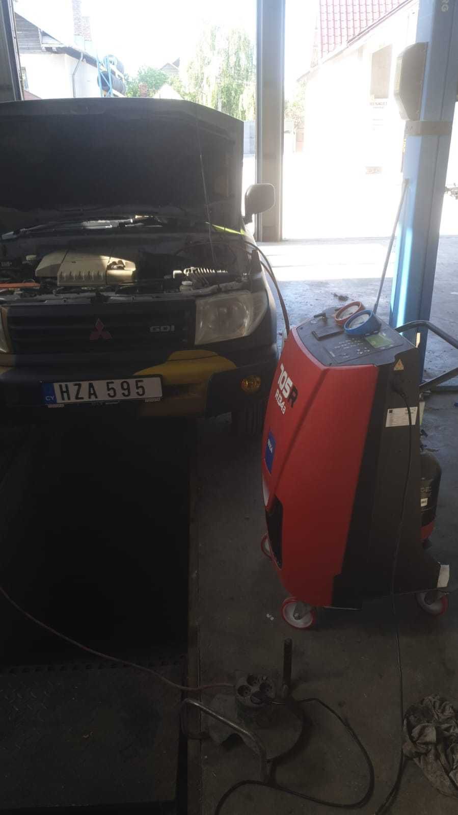 Vând Mitsubishi Pajero Pinin IO pentru dezmembrare