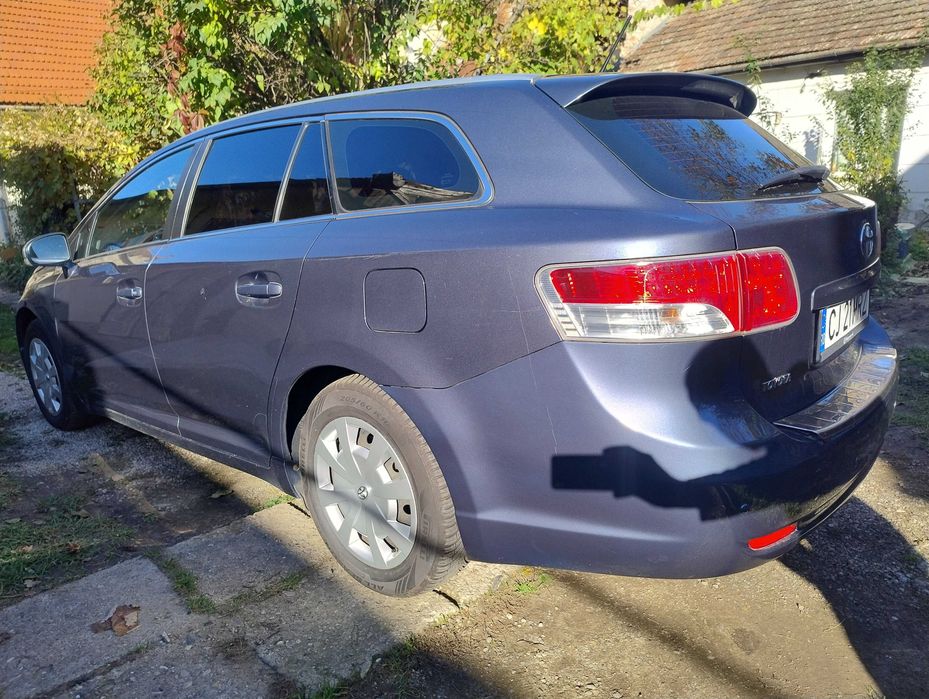 Toyota Avensis T27 break 2l diesel