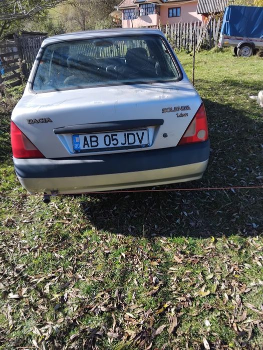 Autoturism Dacia Solenza