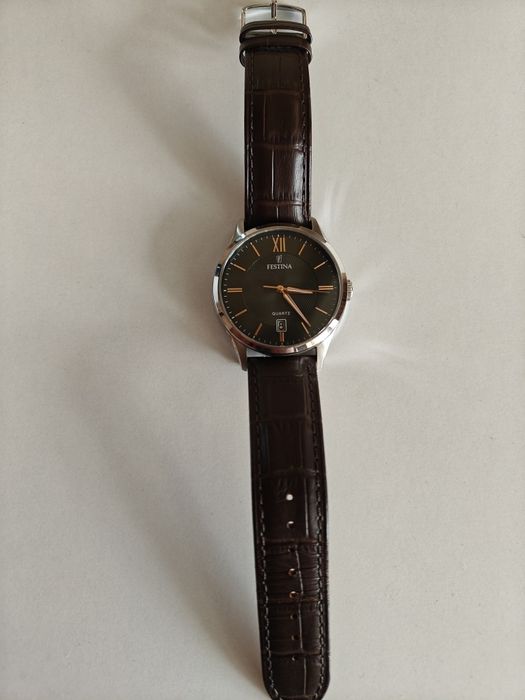Часовник Festina F20426/8 Correa Clasico