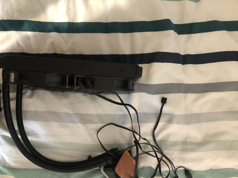 Водно охлаждане Cougar