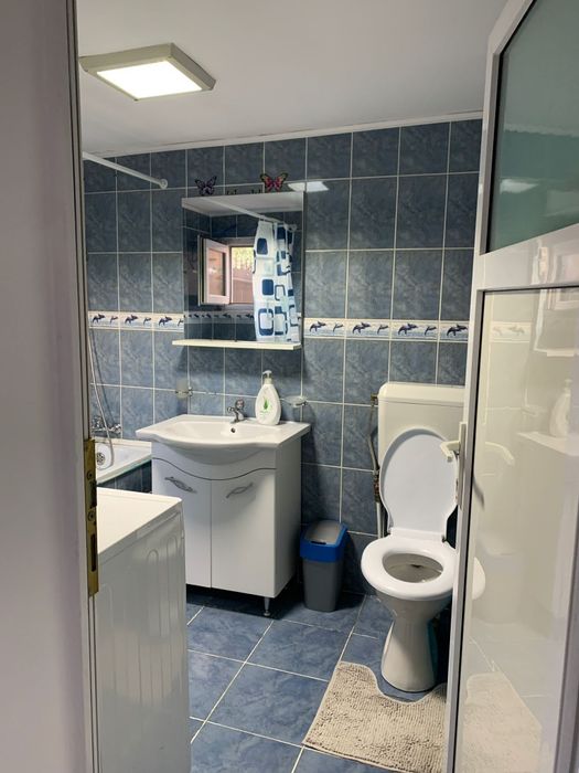 Apartament la CASĂ de închiriat, zonă de case, Rahova, str. Târgu Jiu