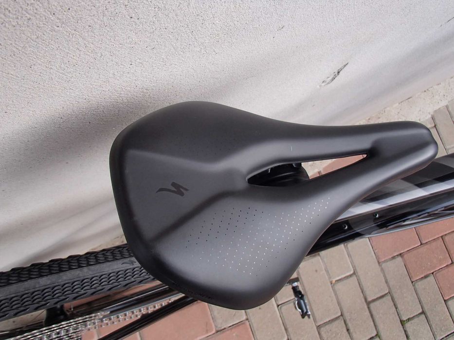 Bicicleta Gravel Specialized Diverge cu Suspensie Full Carbon-Marime M