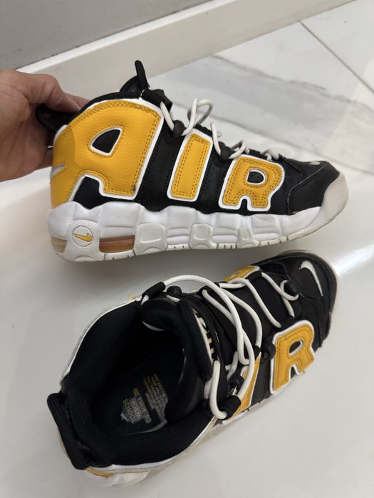 NIKE AIR MORE UPTEMPO номер 35.5 оригинални маратонки / сникърси