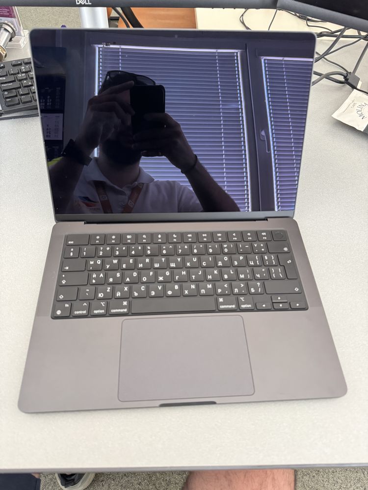 БАРТЕР Macbook Pro 14” M4