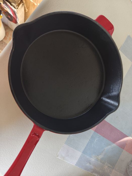 Тиган,   нов ., чугун .