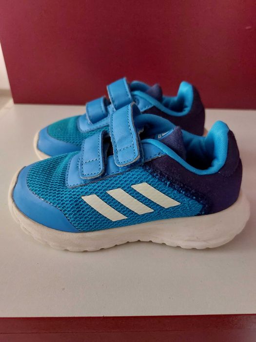 Adidasi adidas nr. 24