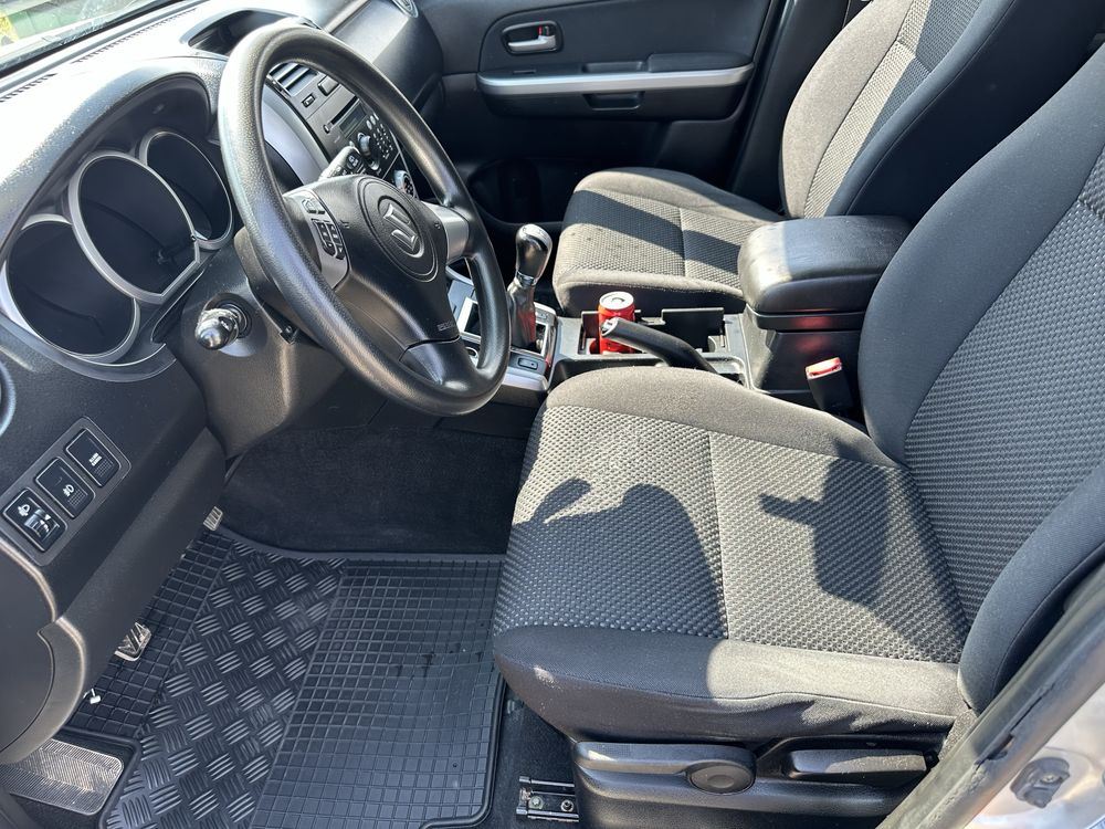 Suzuki grand vitara