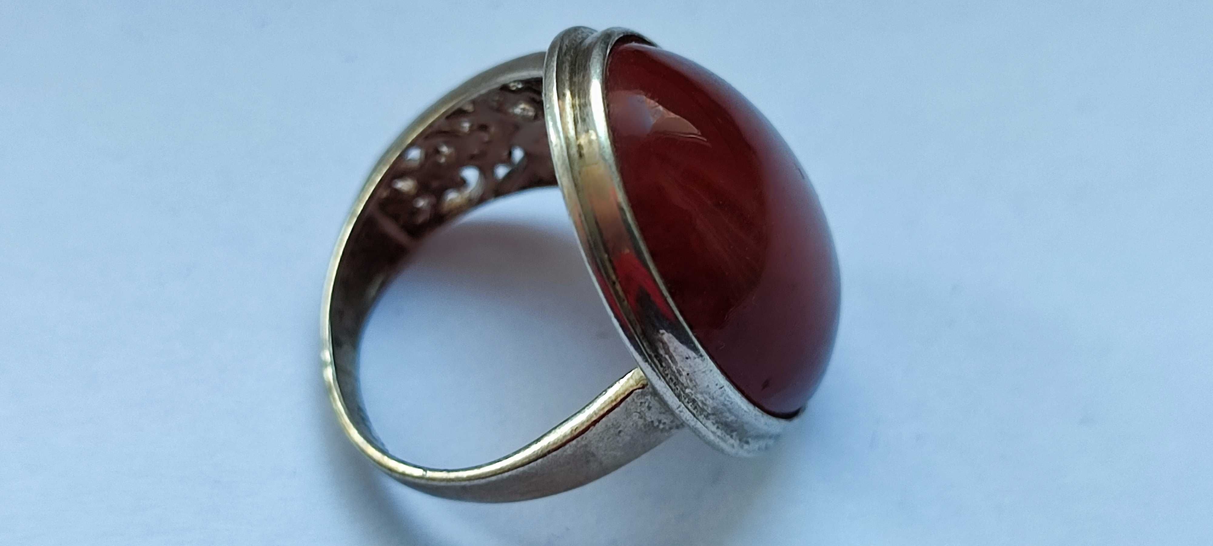 Кольцо серебряное с камнем СЕРДОЛИК