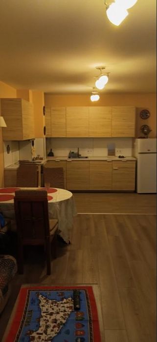 Дава се под наем Двустаен апартамент в София, Слатина - 70 кв.м за 600 € - Снимка #1