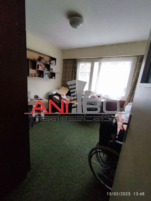 Продава се Тристаен апартамент в Варна, Левски - 83 кв.м за 1796 €/кв.м - Снимка #4