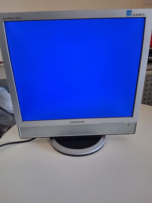 Монитор+ТВ тунер 19 LCD TFT